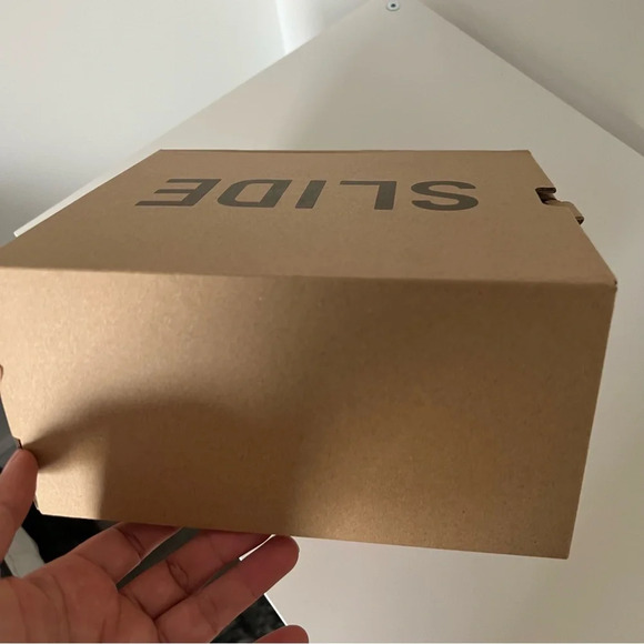 Yeezy Kids Black Slides by Adidas size 13 - Picture 7 of 7